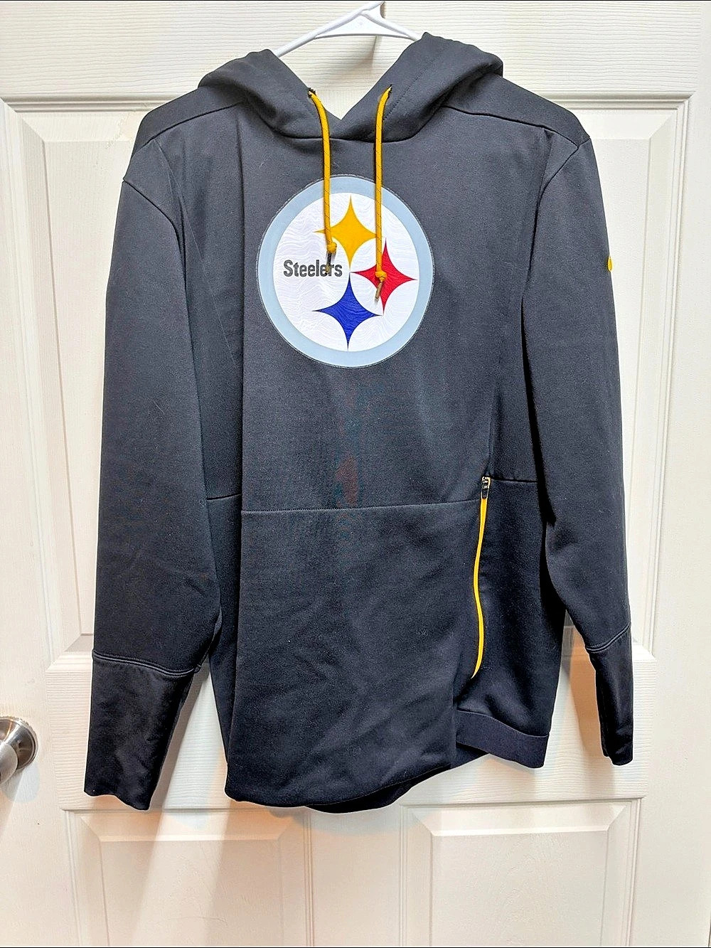 Nike Pittsburgh Steelers Nike Sideline Standard Issue Dri-FIT Pullover Hoodie